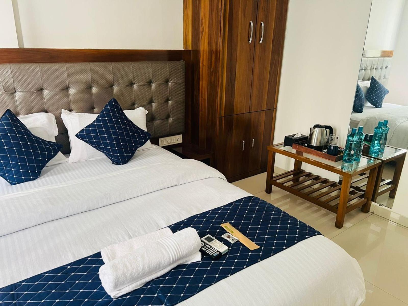 Luna Spaces- Near Mumbai International Airport Exterior photo